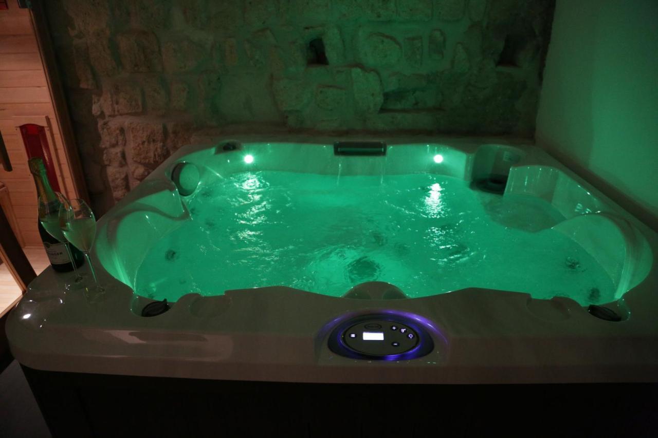 Cellamare Suite & Spa Napels Buitenkant foto