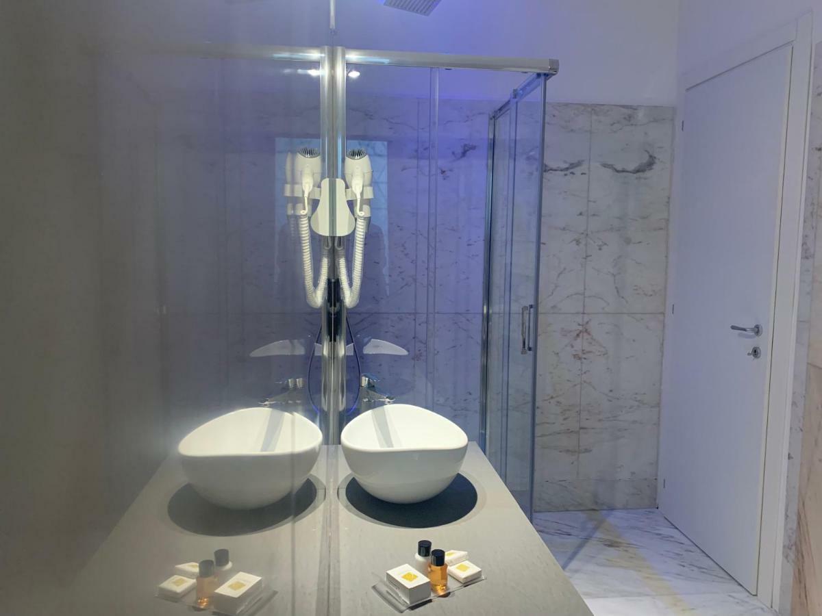 Cellamare Suite & Spa Napels Buitenkant foto