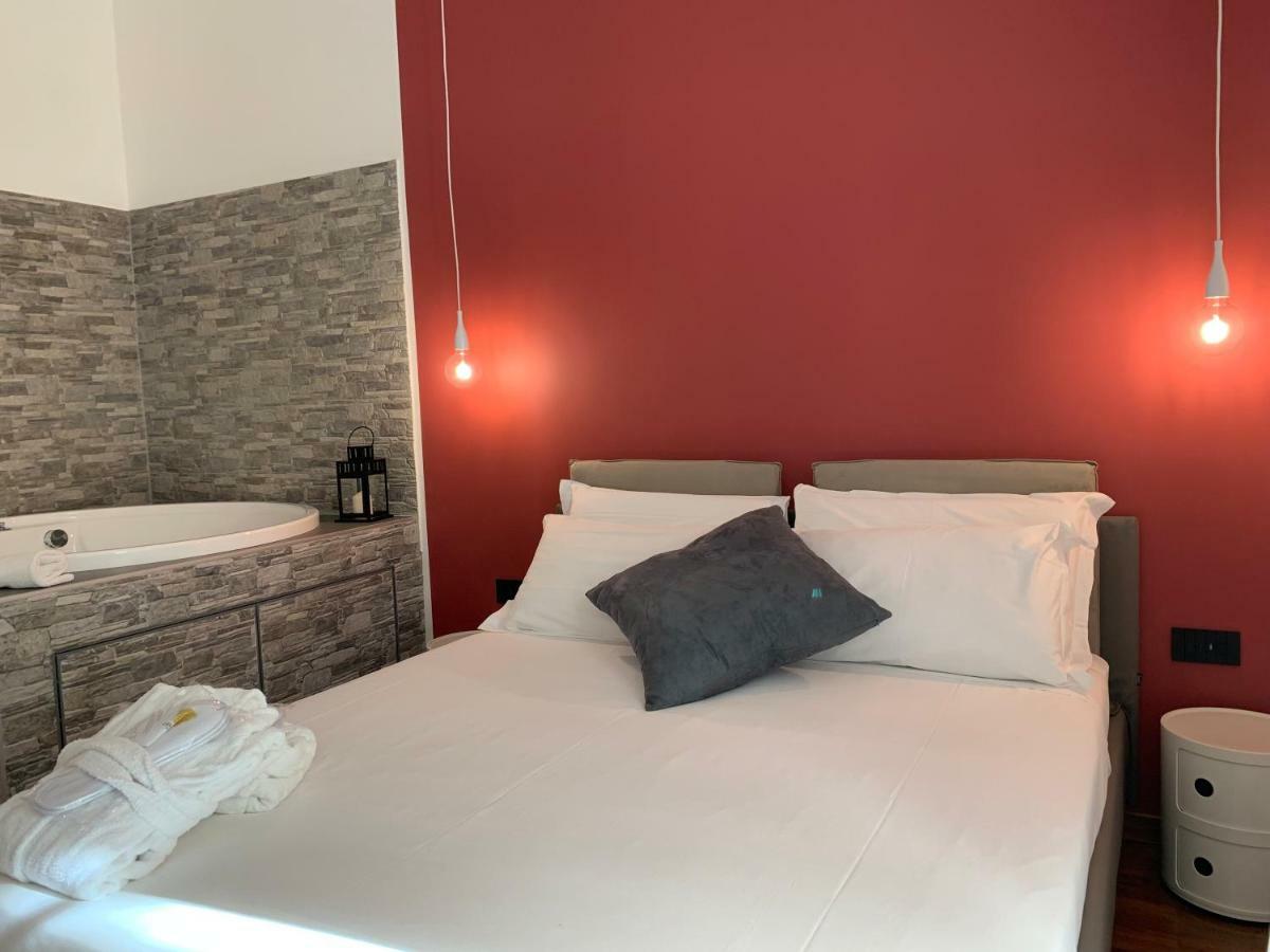 Cellamare Suite & Spa Napels Buitenkant foto